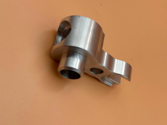 CNC دقیق خسته کننده منجر به نوآوری تکنولوژیکی ماشینکاری با دقت بالا